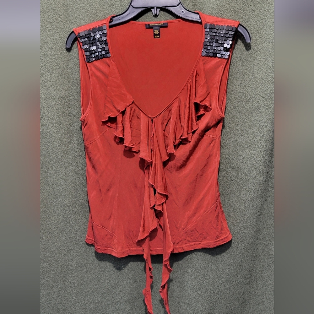 House Of Derèon Sleeveless Ruffle Front Top with Sequin Shoulder Size Medium